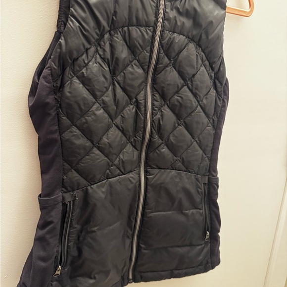 Women's Lululemon Vest - Picture 2 of 8